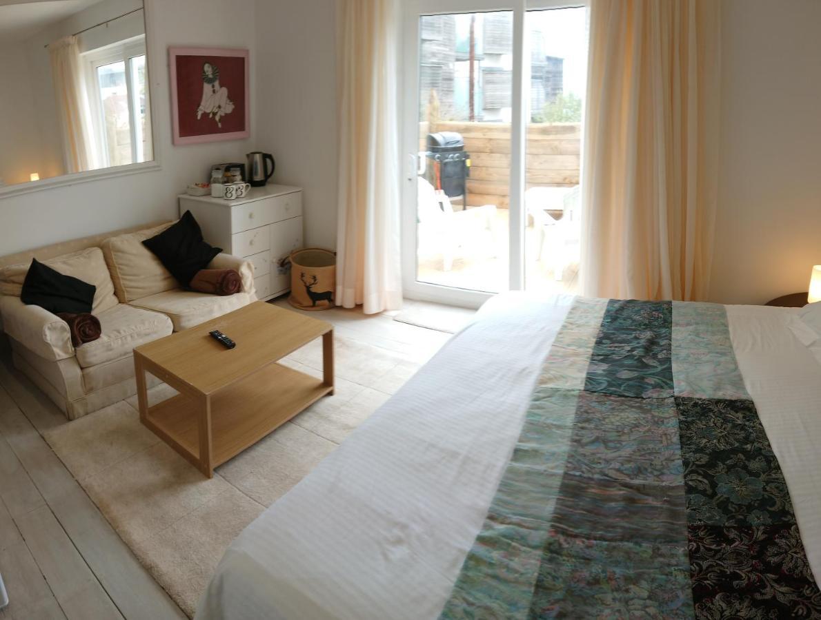 Lodge Surf Lookout - King Size En-suite With Sea Views