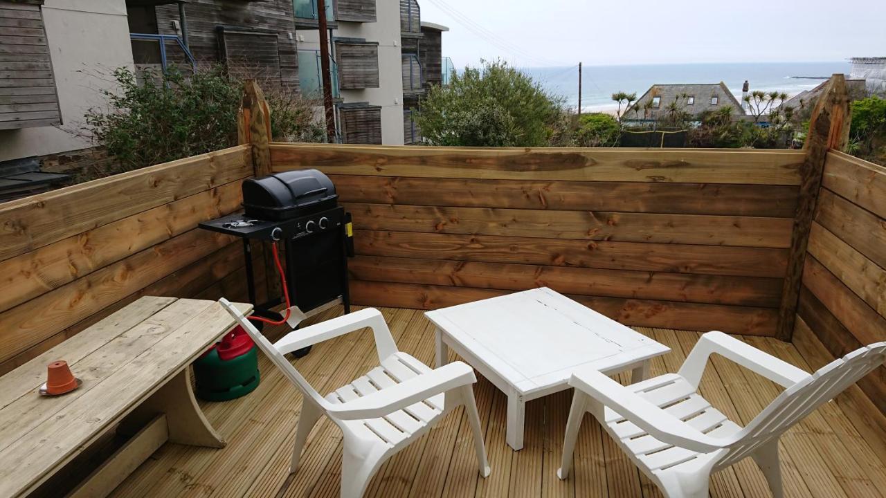Surf Lookout - King Size En-suite With Sea Views